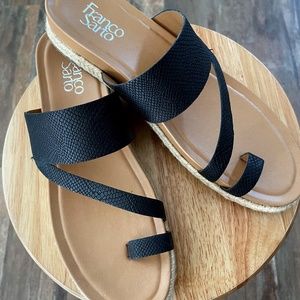 CLOTHING, SHOES  & ACCESSORIES